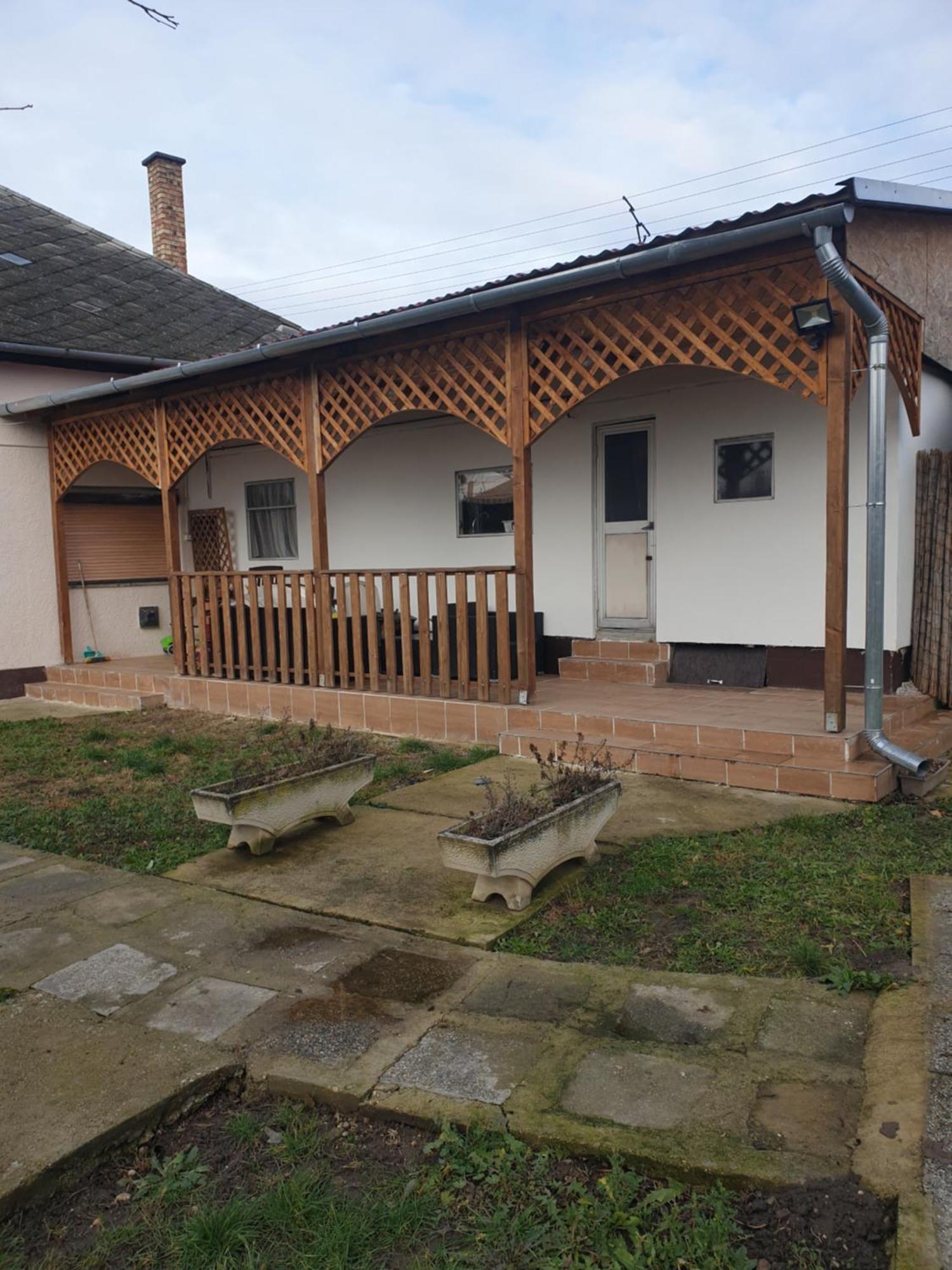 Janka Vendeghaz Es Apartman Abadszalok ภายนอก รูปภาพ