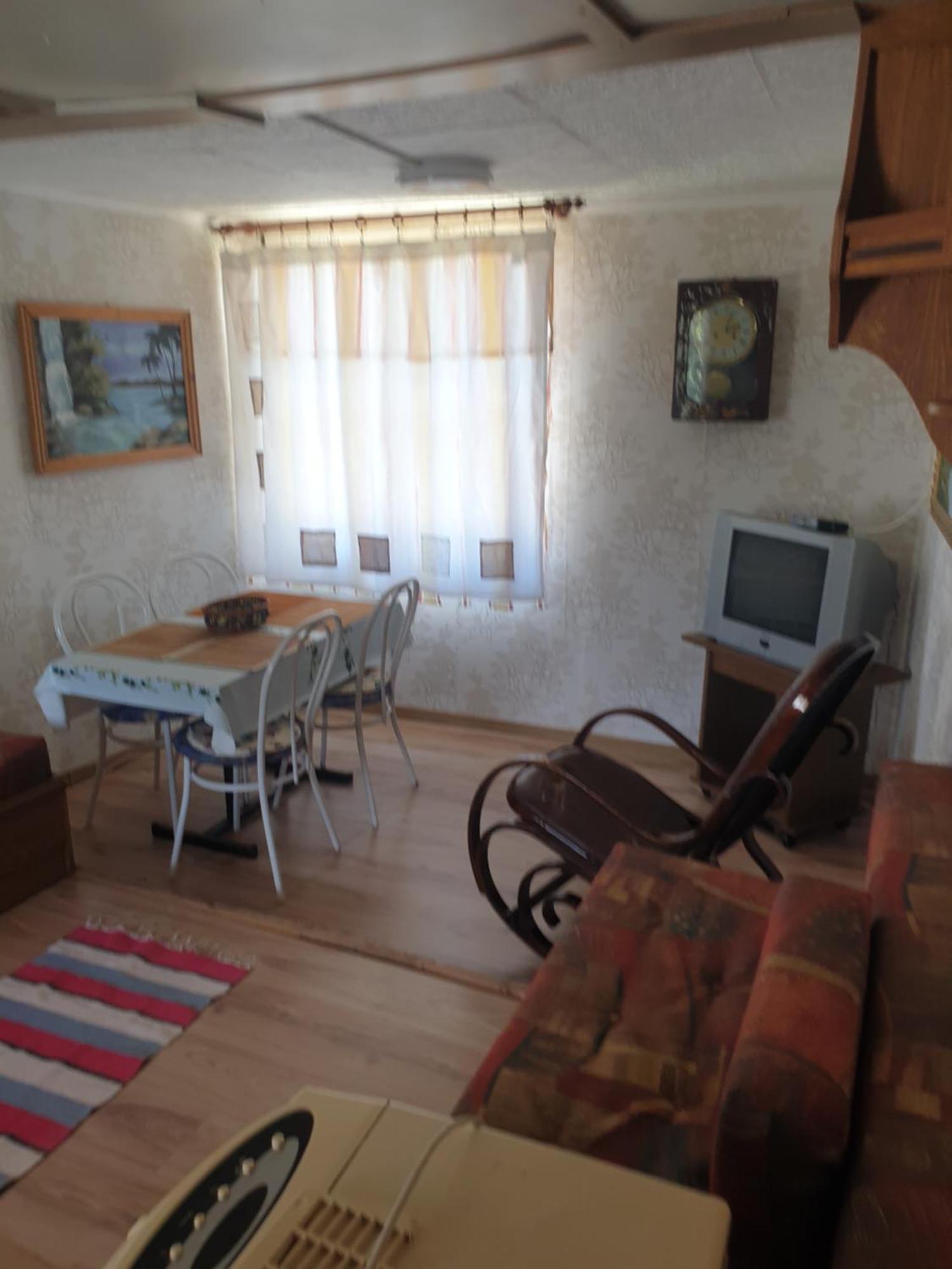 Janka Vendeghaz Es Apartman Abadszalok ภายนอก รูปภาพ